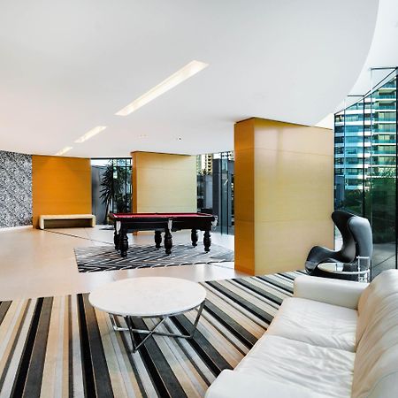 Peppers Broadbeach Gold Coast Exterior photo The Sky Lounge